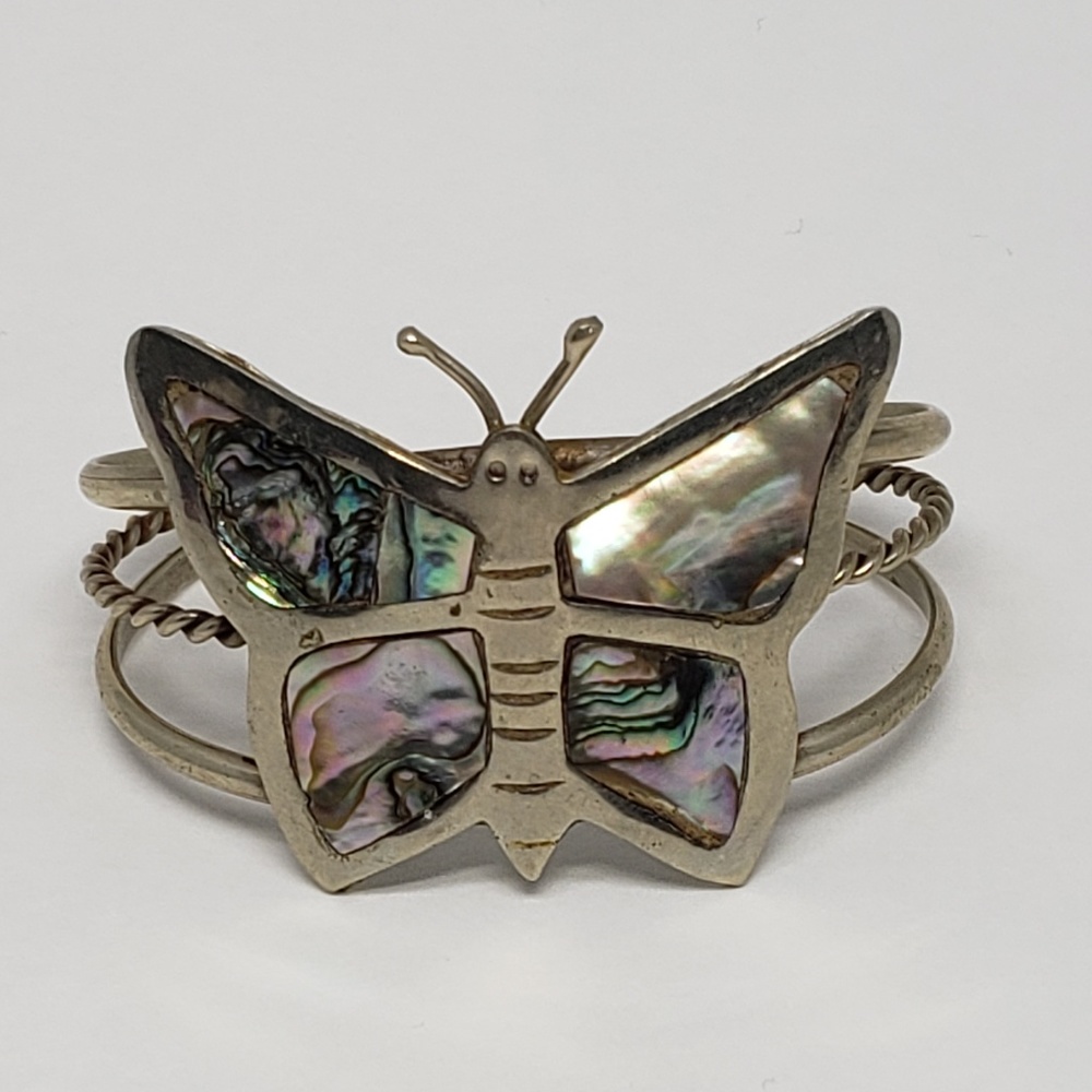Butterfly Vintage Cuff Abalone Silver tone Metal